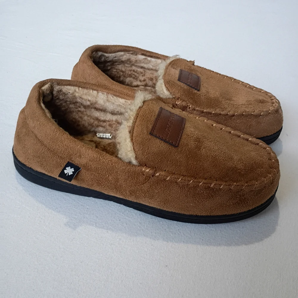 Lucky Brand Boys Tan Suede Moccasin Style Slippers Sz 6